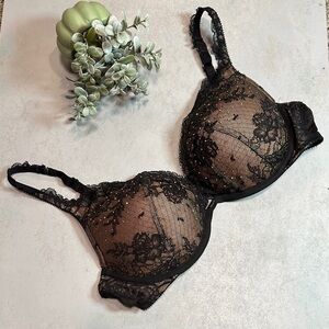 Victoria Secret Black lace and Rhinestone Elegant Push Up Bra 36C